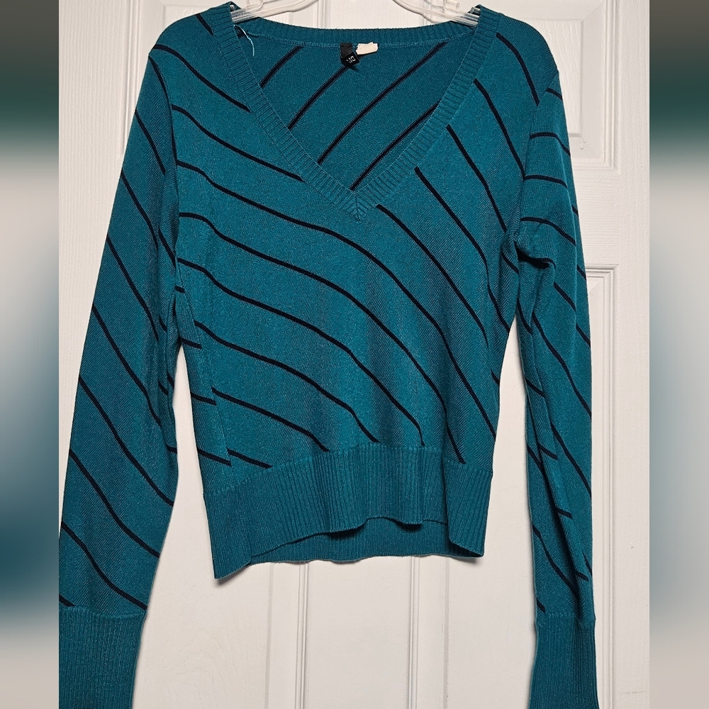 Y2K H&M blue Stiped Sweater Womens Size 12 V Neck, Lightweight Vintage